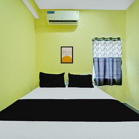 Hotel O Radha Rani Hotel Rajgir Bagian luar foto