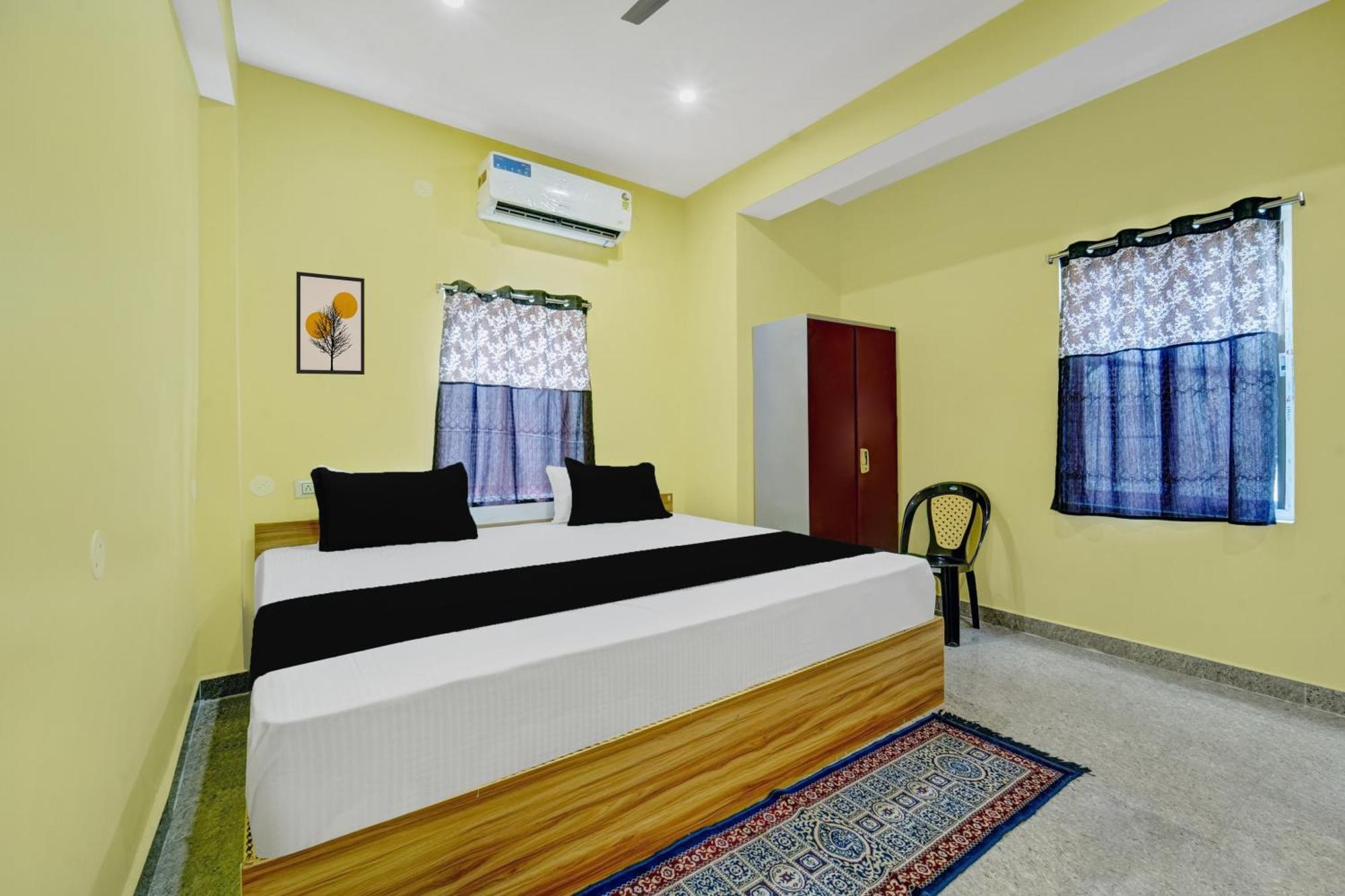Hotel O Radha Rani Hotel Rajgir Bagian luar foto